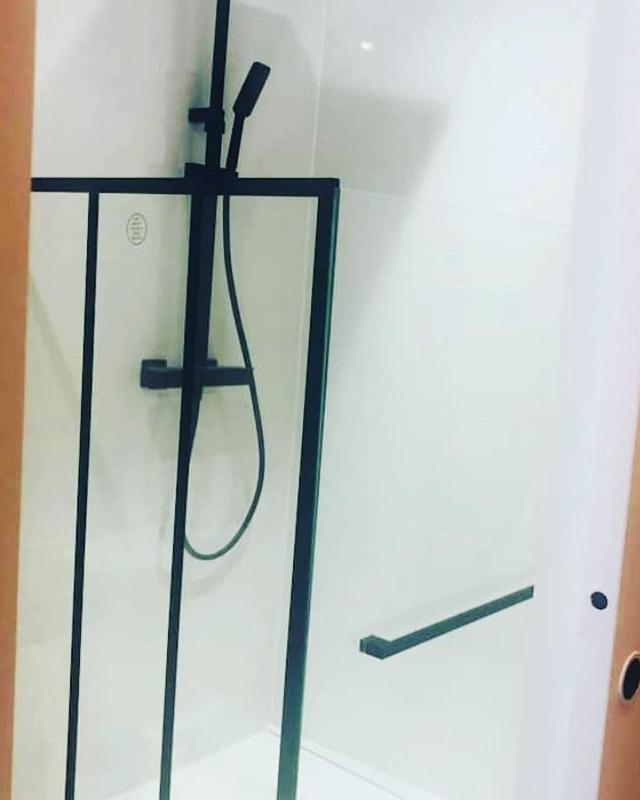 Cosy Studio Design With Modern Bathroom Vaureal Екстериор снимка